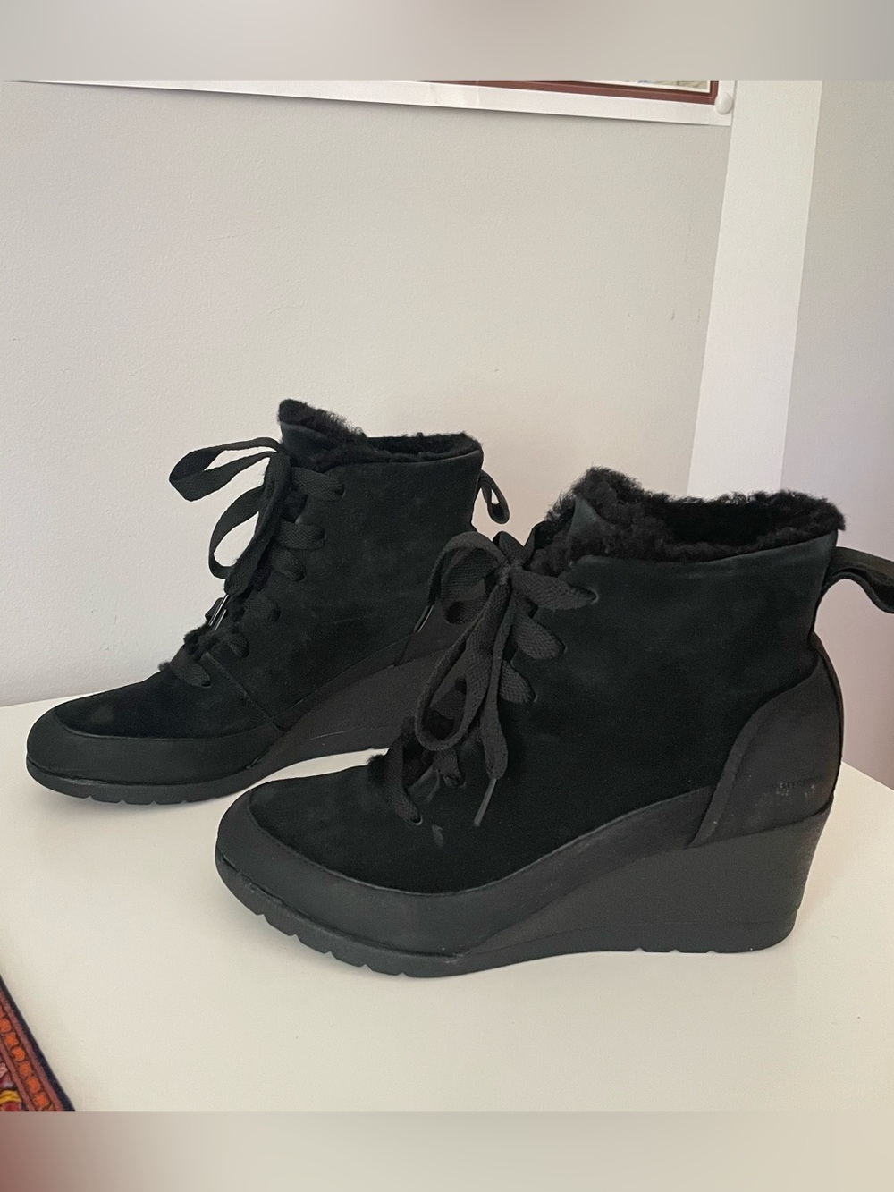 Ugg Shearling Bridgit wedge boots 6